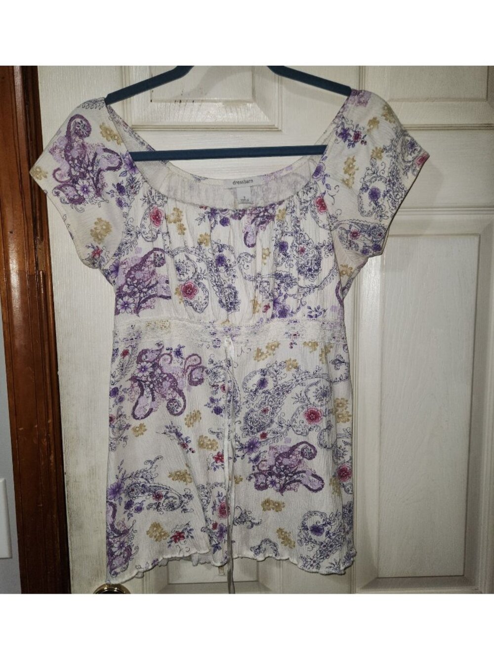 Dressbarn Womens Floral Boho Top With Lace Trim Off-White & Purple Short Sleeve